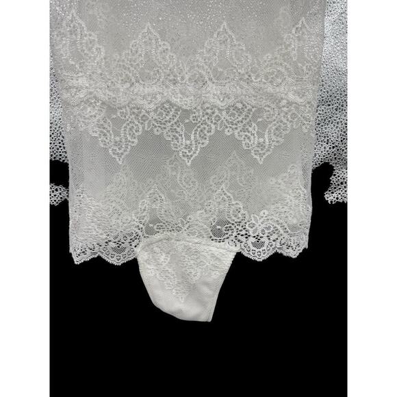 Only Hearts Lingerie White Lace So Fine Lace Cheeky Bodysuit Bridal Womens M - Picture 3 of 11